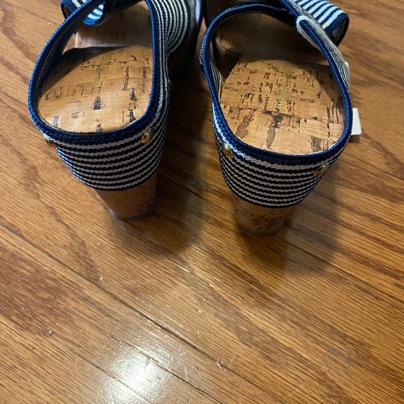 MONTEGO BAY CLUB WEDGE SANDALS - Picture 4 of 5